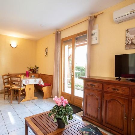 Le Mont Guillaume - 1 Chambre Terrasse Et Jardin Apartment Saint-André-dʼEmbrun Екстериор снимка