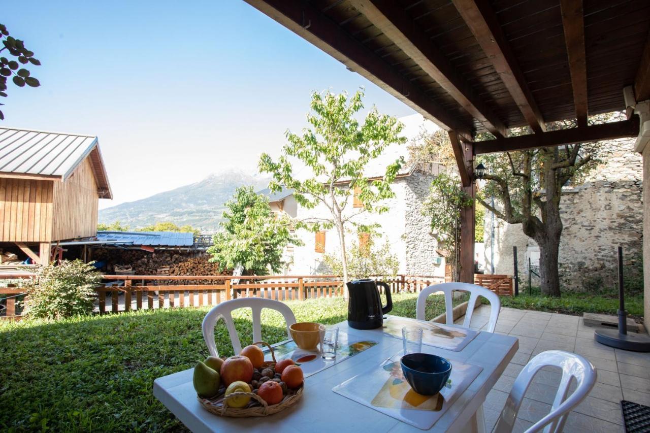 Le Mont Guillaume - 1 Chambre Terrasse Et Jardin Apartment Saint-André-dʼEmbrun Екстериор снимка